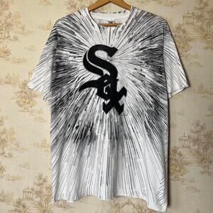 Vintage 90s Chicago White Sox AOP T-Shirt | Thrashed Radial Graphic | Size XL